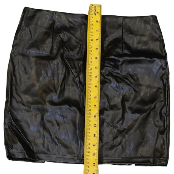 Parisian Black High Waisted Faux Leather Side Lace Up Mini Skirt Size 12 - Picture 8 of 9